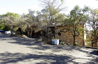 Stillhouse Canyon Condominiums in Austin, TX - Building Photo - Building Photo