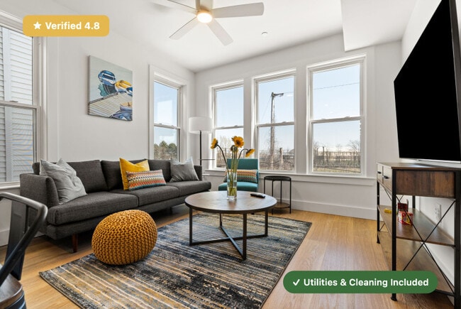 Furnished Private Bedroom with Private Bath in East Boston!