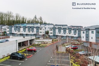 13398 Newcastle Commons Dr in Newcastle, WA - Building Photo - Building Photo