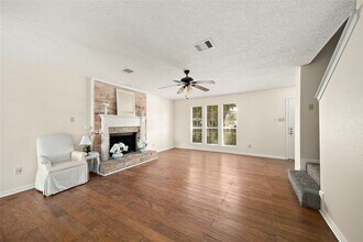 10718 Nobility Dr in Houston, TX - Building Photo - Building Photo