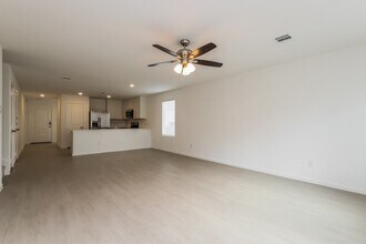 16006 Tallis Dr in Conroe, TX - Building Photo - Building Photo