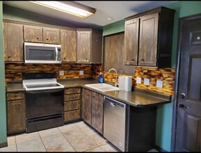 89 W Gordon Ave in Layton, UT - Building Photo - Building Photo