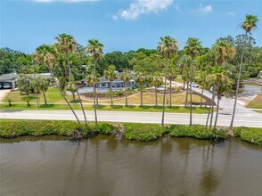 401 Whitcomb Blvd in Tarpon Springs, FL - Building Photo - Building Photo