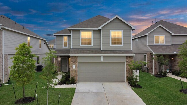 property at 2832 Madison Dr