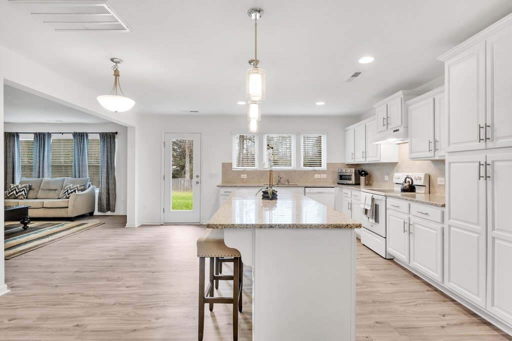 7623 E Lane Dr in Charlotte, NC - Building Photo