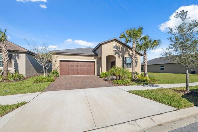 16787 Shell Bay Dr in Land O Lakes, FL - Building Photo - Building Photo