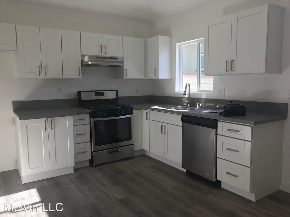 6051 Melvin Ave in Los Angeles, CA - Building Photo