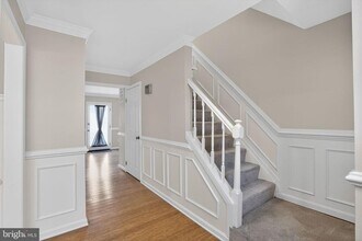 5816 Apple Wood Ln in Burke, VA - Building Photo - Building Photo