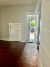 54 Cabot St in Hartford, CT - Building Photo - Building Photo