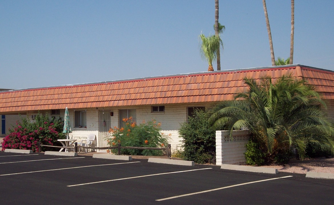 6407 E Butte St in Mesa, AZ - Building Photo