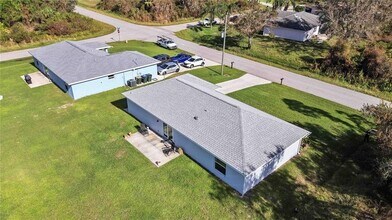 6771 Topeka Ln in North Port, FL - Building Photo - Building Photo