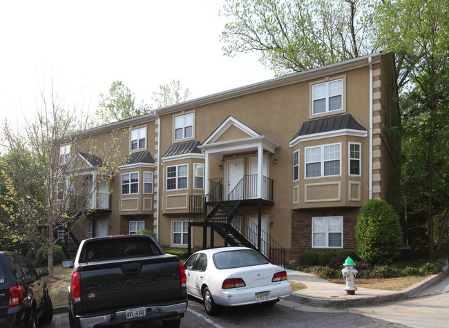 Whistlebury (Student Housing) in Athens, GA - Building Photo - Building Photo