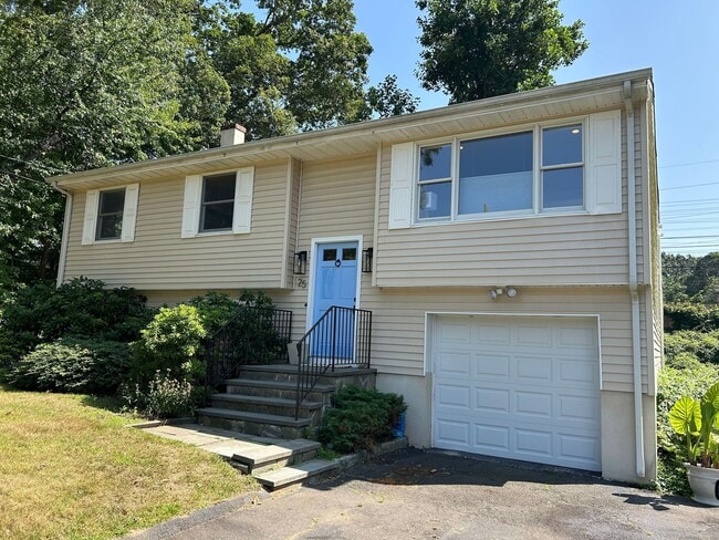 property at 25 Arnold Ln