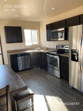 2924 Hutt Ct in Rapid City, CT - Building Photo - Building Photo