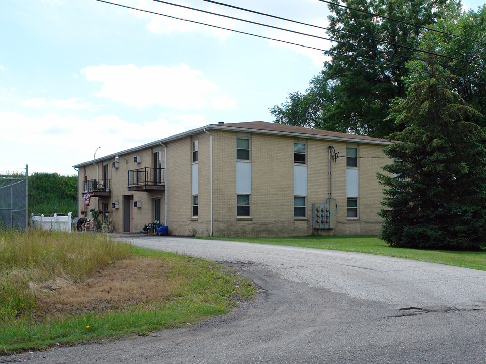 249 Folsom St in Warren, OH - Foto de edificio