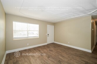 7012 Allview Dr in Tampa, FL - Building Photo - Building Photo