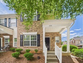 5706 Bent Creek Cir in Charlotte, NC - Building Photo - Building Photo