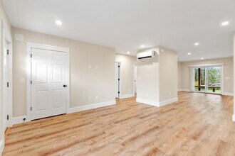 26 Lyndale Ave in Gloucester, MA - Foto de edificio - Building Photo