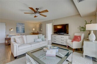 2841 N Ocean Blvd in Fort Lauderdale, FL - Building Photo - Building Photo
