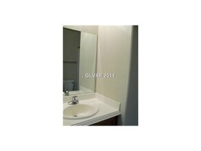 1073 Slate Crossing Ln in Henderson, NV - Building Photo - Building Photo