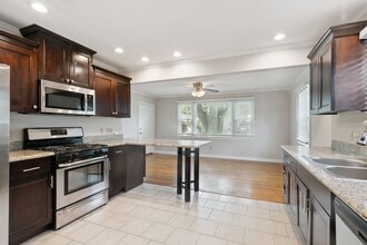 605 Honore Dr in Jefferson, LA - Building Photo - Building Photo