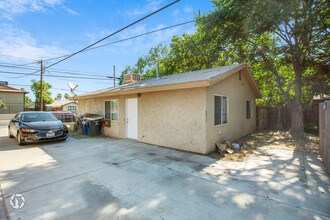 331 Beardsley Ave in Bakersfield, CA - Building Photo - Building Photo