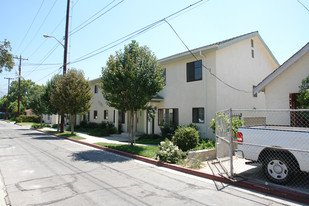 1721 Elliott Dr Apartments