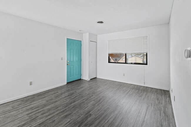 1305 Christopher Cir in Urbana, IL - Building Photo - Building Photo