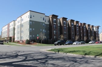 University House Denver in Denver, CO - Foto de edificio - Building Photo