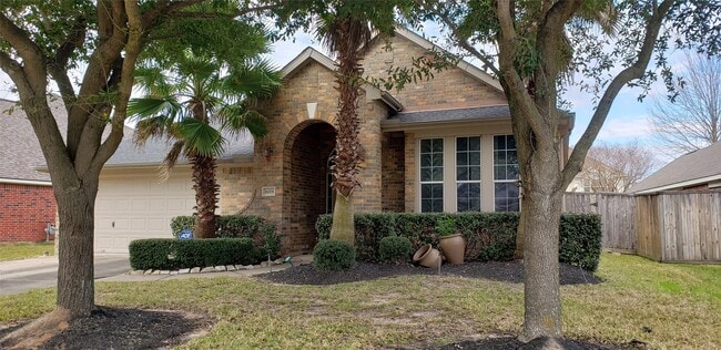 16006 Wilmington Park Ln