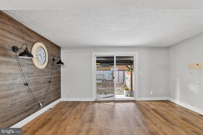 3 Verity Ct in White Marsh, MD - Building Photo - Building Photo