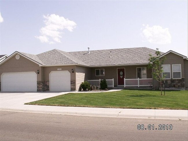 property at 1489 E 15th N