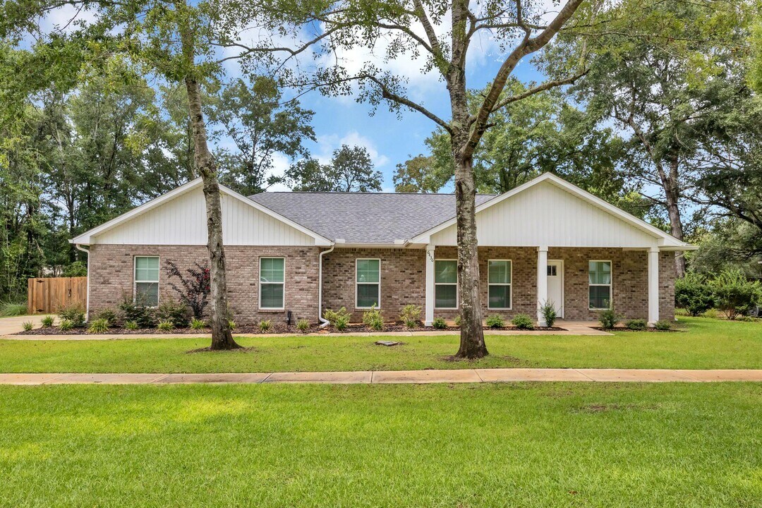 6436 Kylito Cir in Crestview, FL - Building Photo