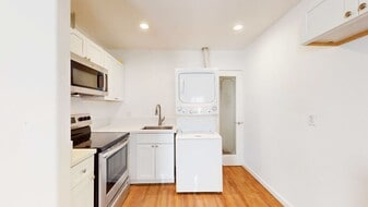 205 Waring Ave in Riverside, CA - Building Photo