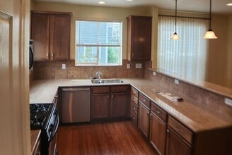 4860 Pescadero Dr in Sparks, NV - Building Photo - Building Photo