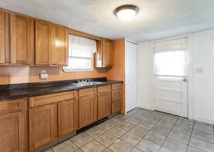 129 Essex Ave in Gloucester, MA - Building Photo - Building Photo