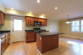 49 Wyman St in Boston, MA - Building Photo - Building Photo