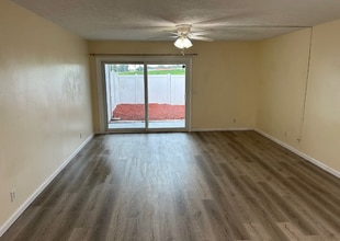 2108 Northeast 38th Avenue in Ocala, FL - Building Photo - Building Photo