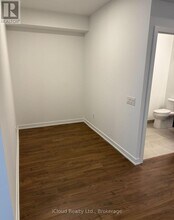 5105 Hurontario St in Mississauga, ON - Building Photo - Building Photo