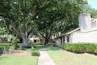 12417 S Dairy Ashford Rd photo'