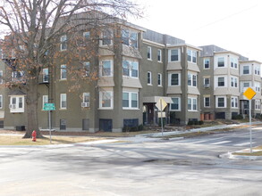 403-409 SW Huntoon St in Topeka, KS - Building Photo - Building Photo