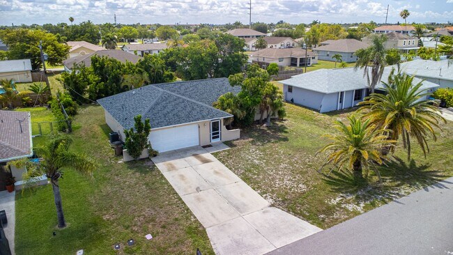property at 3733 SW 1st Ave