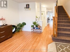 67 Sequin Dr in Richmond Hill, ON - Building Photo - Building Photo