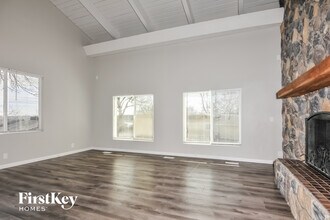 11 St Valery Ct in Lake St. Louis, MO - Building Photo - Building Photo