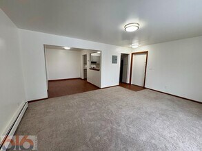 630 56th St SE in Grand Rapids, MI - Building Photo - Building Photo