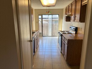 7706 Bayberry in San Antonio, TX - Building Photo - Building Photo