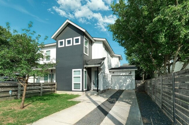 property at 1130 Mason Ave