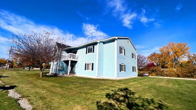 Rousseau Apartments in Au Gres, MI - Building Photo - Building Photo