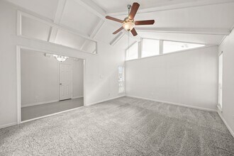 4426 Woodvalley Dr in Houston, TX - Building Photo - Building Photo