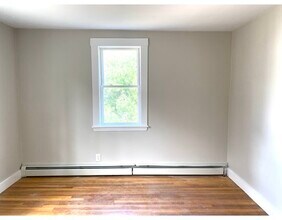 333 Village St-Unit -1a in Millis, MA - Building Photo - Building Photo